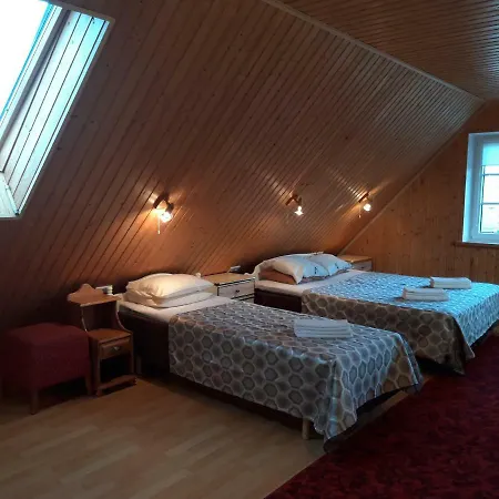 Kuuse Housing